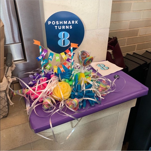 Bethro687’s Closet  Posh Ambassador ll             Posh Party Co Host - Picture 5 of 7